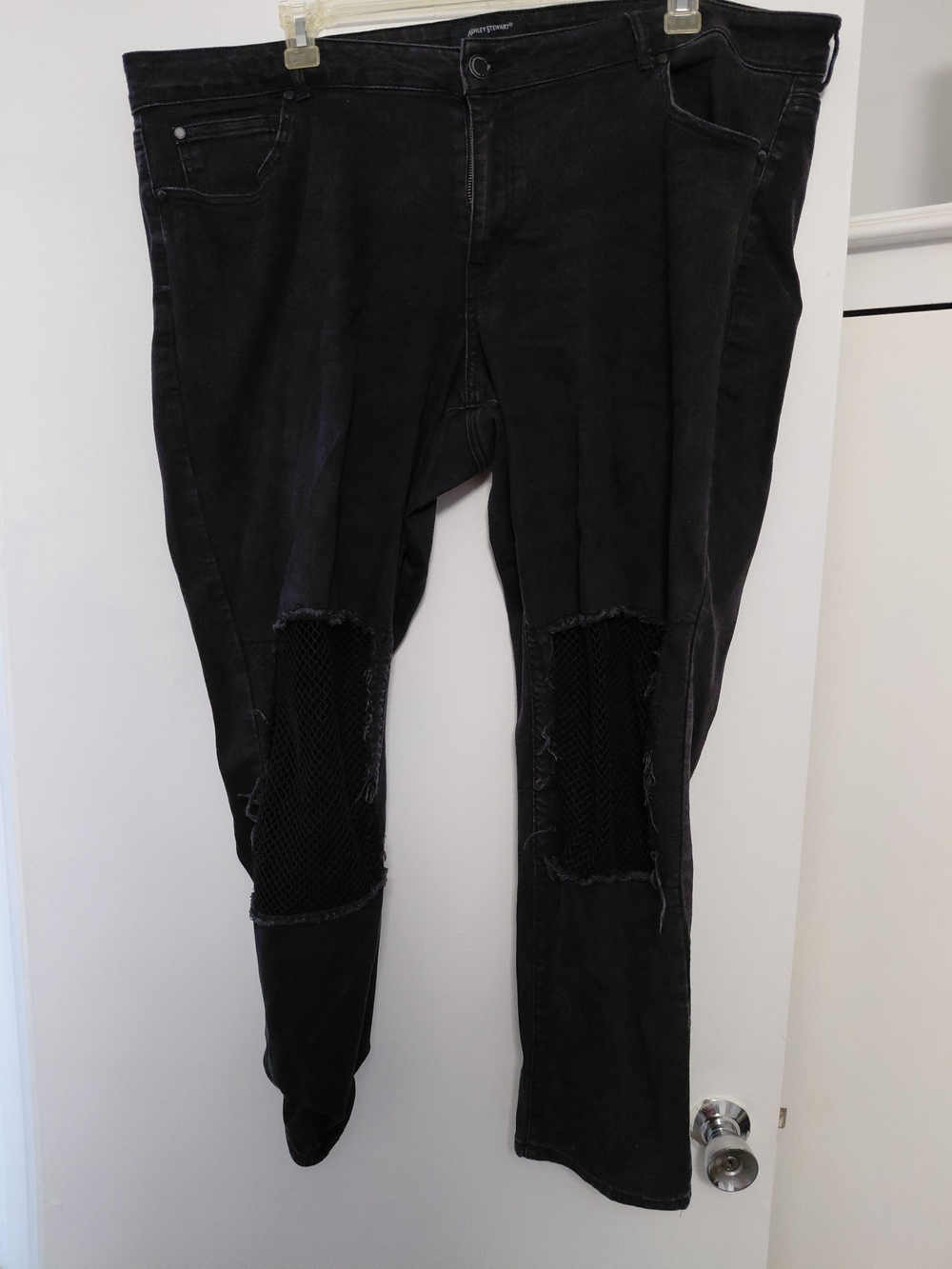 Ashley Stewart Black Skinny Jeans with Knee Mesh Panels